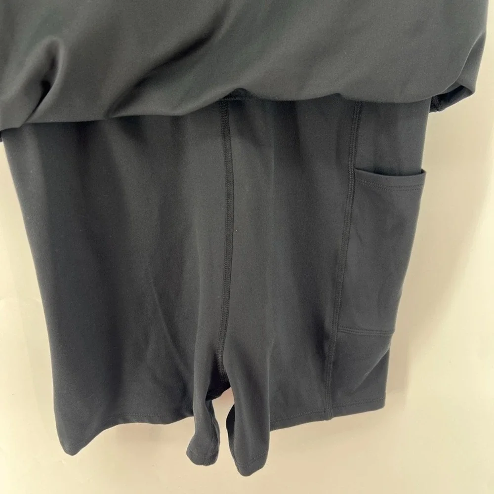 GapFit Active Athletic Dress Women Large BlacK Built-In Shorts Golf Tennis Sport